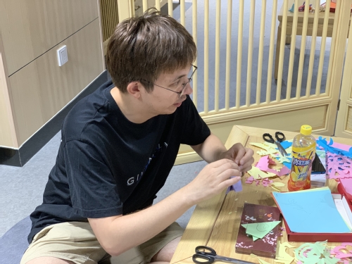 体验中华文化，讲好中国故事——国庆留校中外学生联谊活动顺利举行