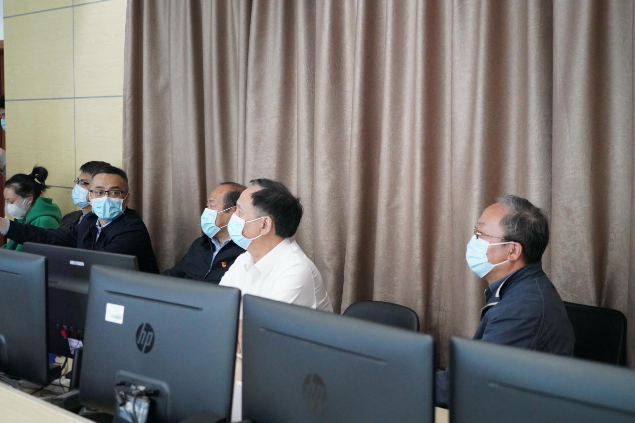 即刻响应，有条不紊，真演真练，筑牢防线：上海财经大学开展突发新冠肺炎疫情防控应急演练